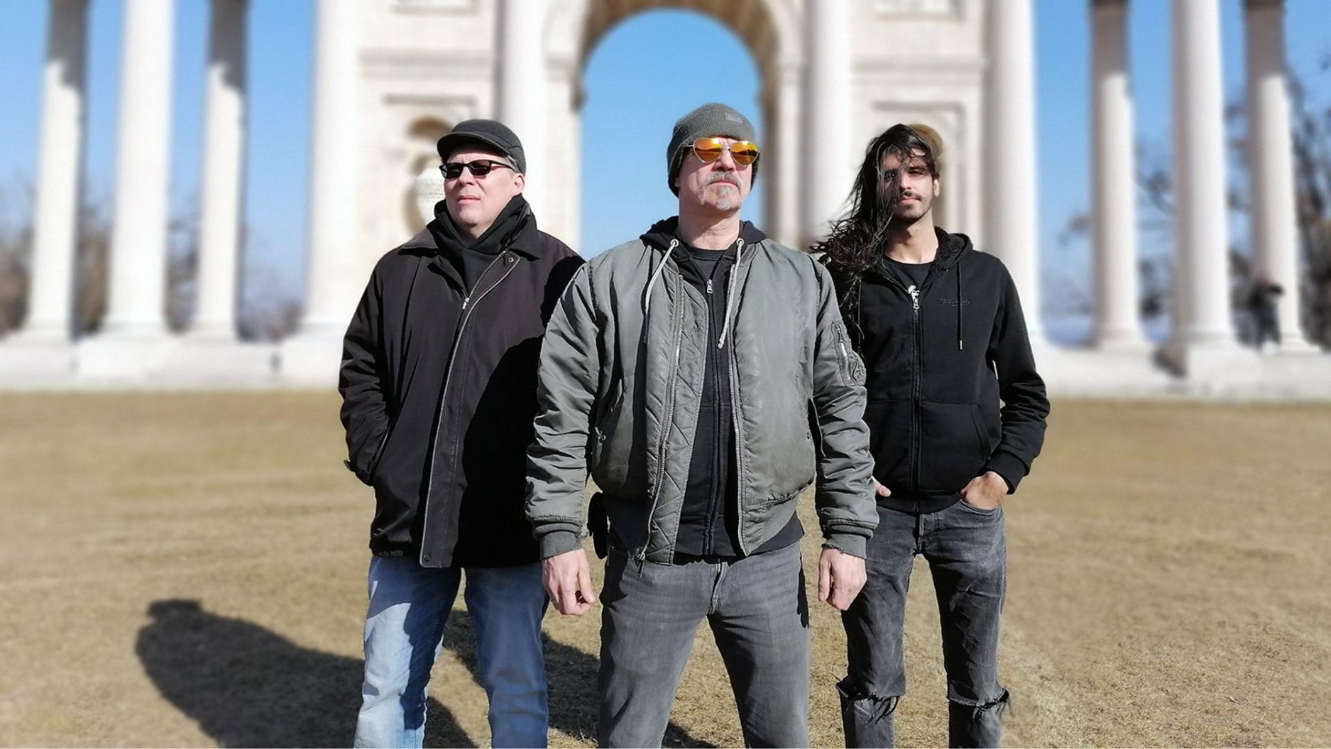 SCHIRENC PLAY PUNGENT STENCH