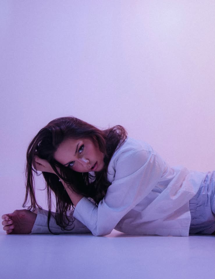 Jolina Louise | Elfer Club Frankfurt